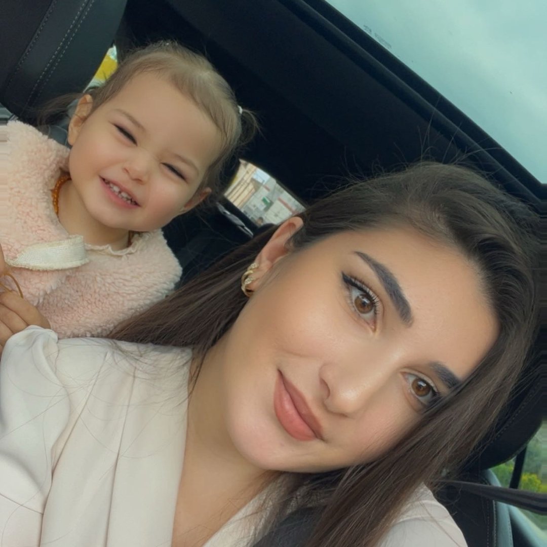 Özlem Duygulu - Kozmetik & Güzellik Influencer