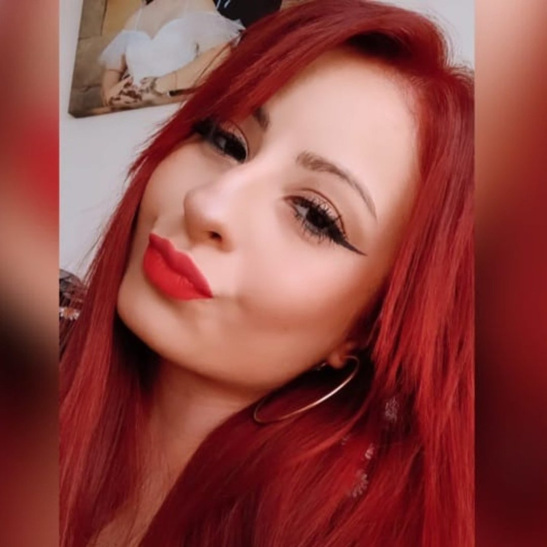 Ayşe - Moda Influencer