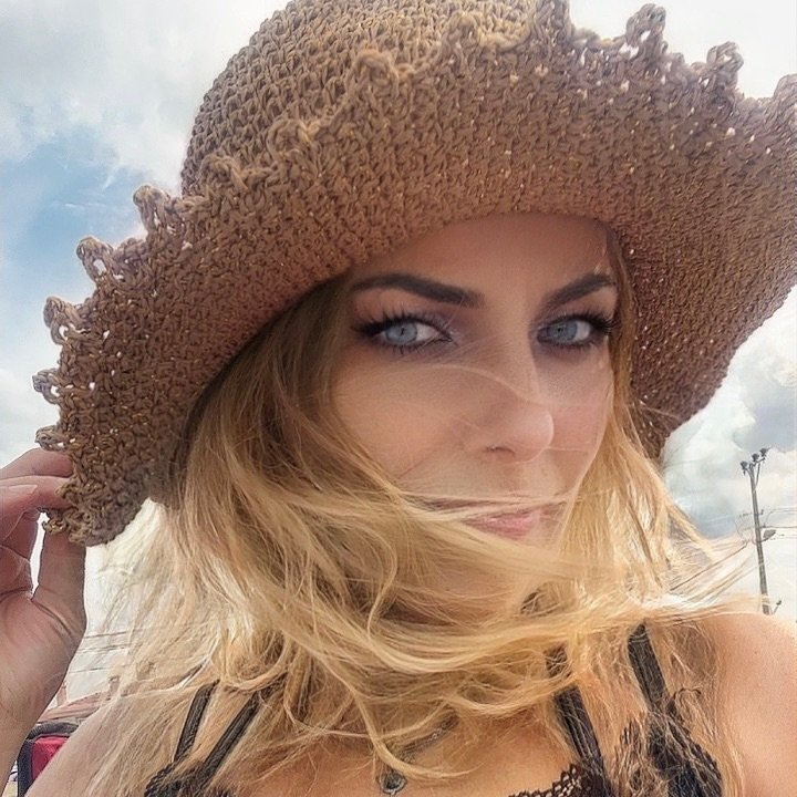 Lale Çokgezer - Seyahat Influencer